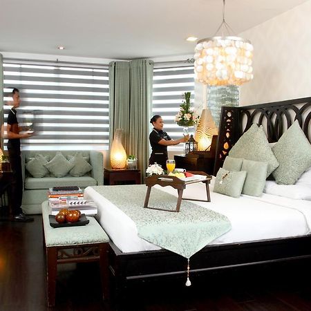 The Sulo Riviera Hotel Quezon City Exterior photo