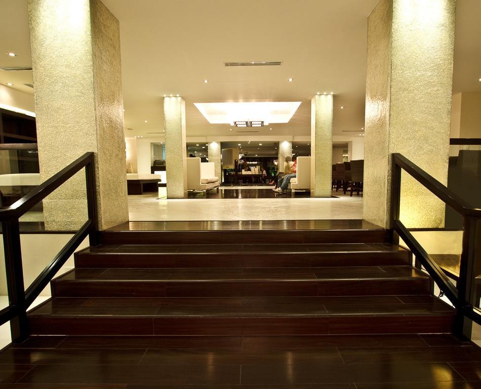 The Sulo Riviera Hotel Quezon City Exterior photo